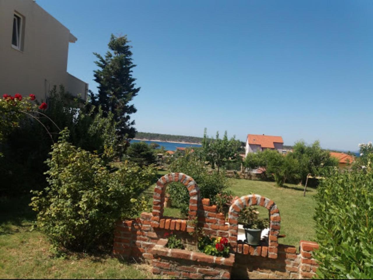 Apartments Manuel Banjol Exterior photo